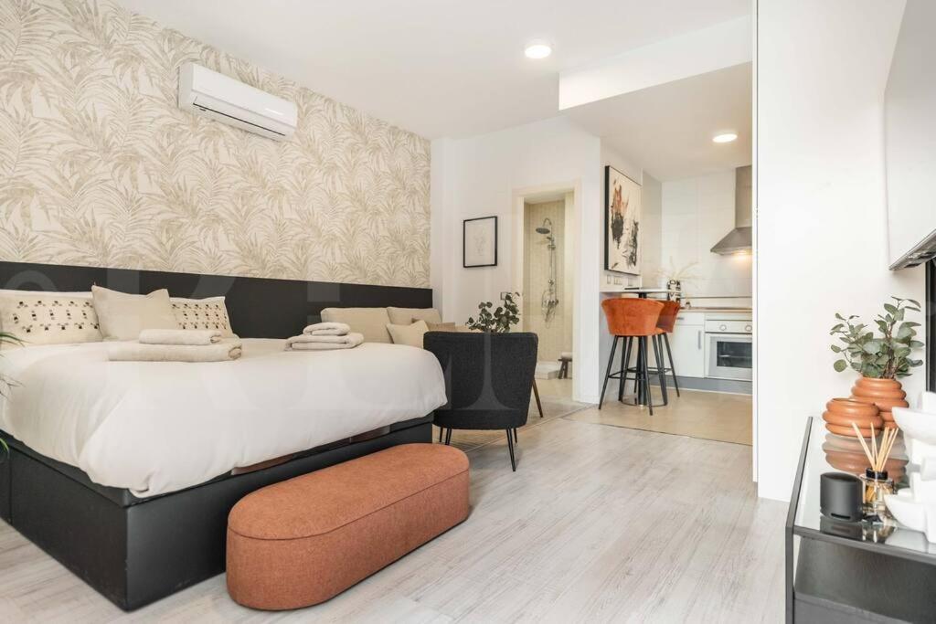 Chic Intimate Studio In The Heart Of Malaga By Rems Exterior photo
