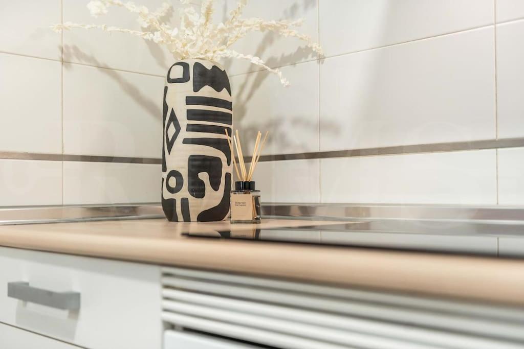 Chic Intimate Studio In The Heart Of Malaga By Rems Exterior photo